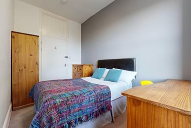 5 bed flat, Greenbank Terrace, Greenbank, Plymouth, PL48QF - Image 4